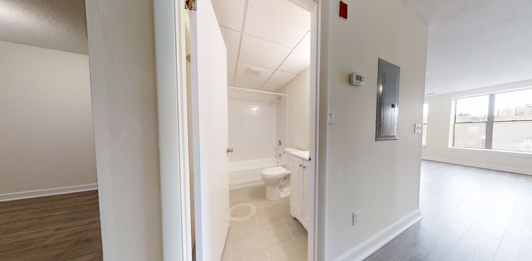 Building Photo - 1102 Boylston St