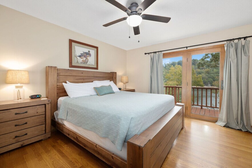 Building Photo - 814 County Rd 1524