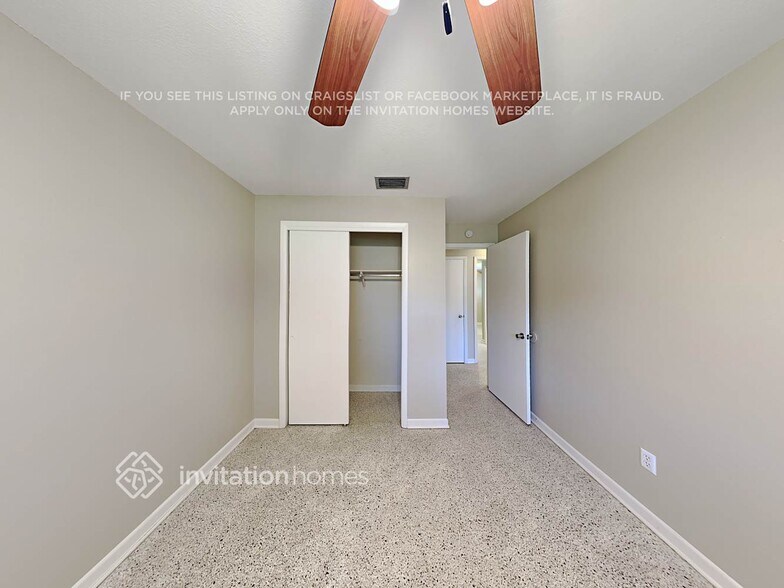 Building Photo - 619 Sherwood Dr