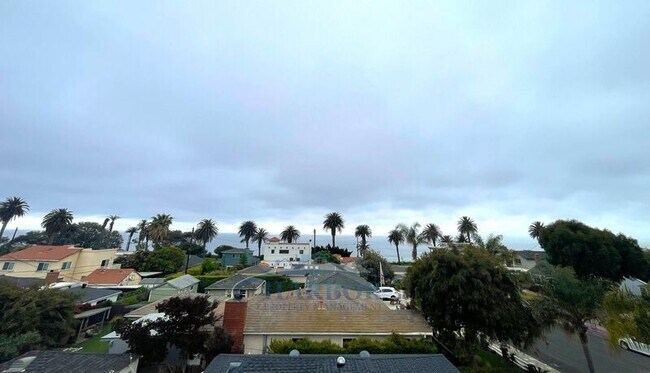 Building Photo - 3706 S Emily St