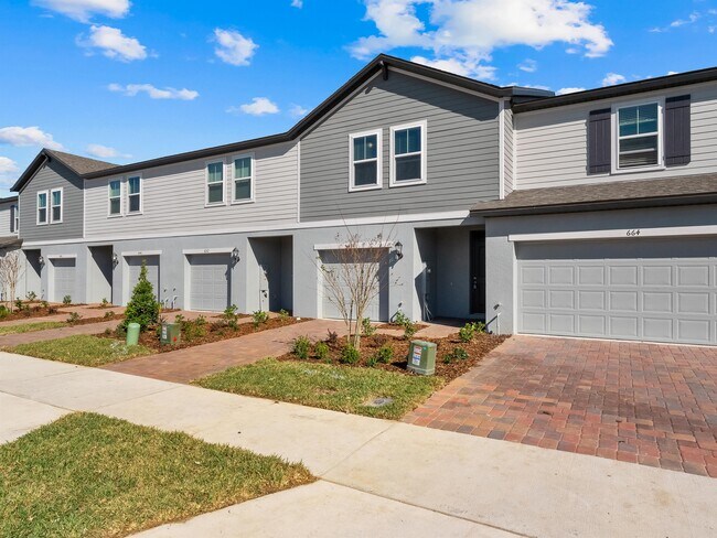 Building Photo - 658 Legacy Lp