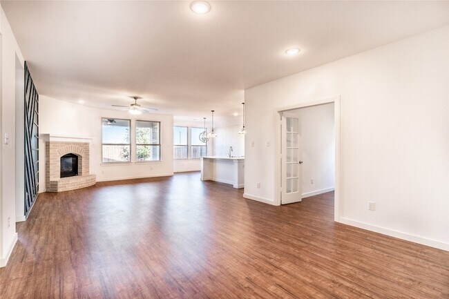 Building Photo - 1123 Bantham Wy
