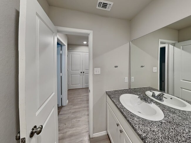 Building Photo - 7310 Adaja Riv