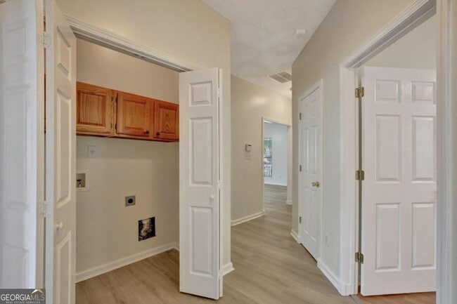 Building Photo - 333 Prescott Ct