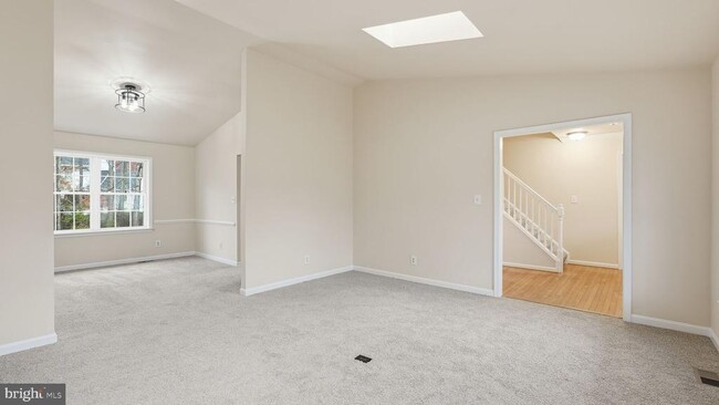 Building Photo - 11921 Stonehenge Dr