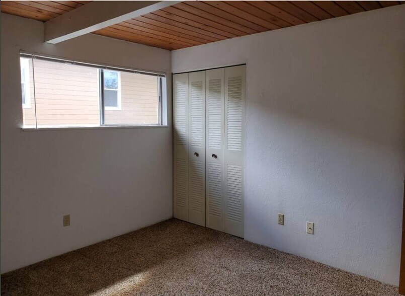 Building Photo - 230 NW 15th St