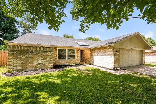 Building Photo - 2677 Steppington St