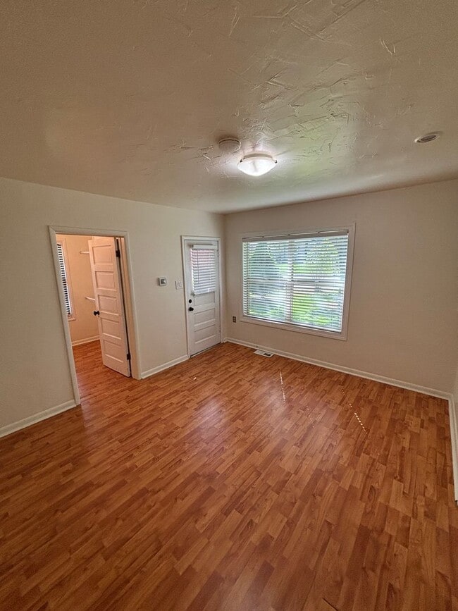 Building Photo - HOUSE ON 16TH STREET (P#136)