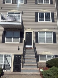 Building Photo - 22 Seton Hall Dr