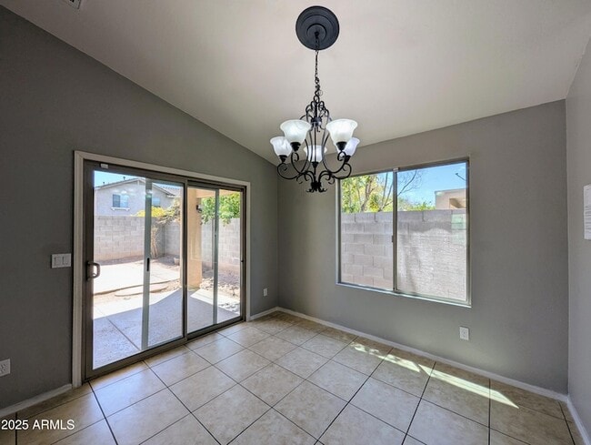 Building Photo - 13959 W Country Gables Dr