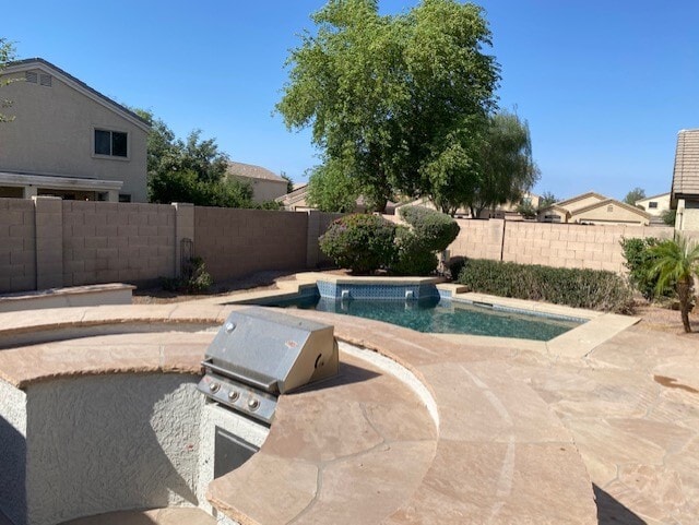 Building Photo - 43584 W Arizona Ave