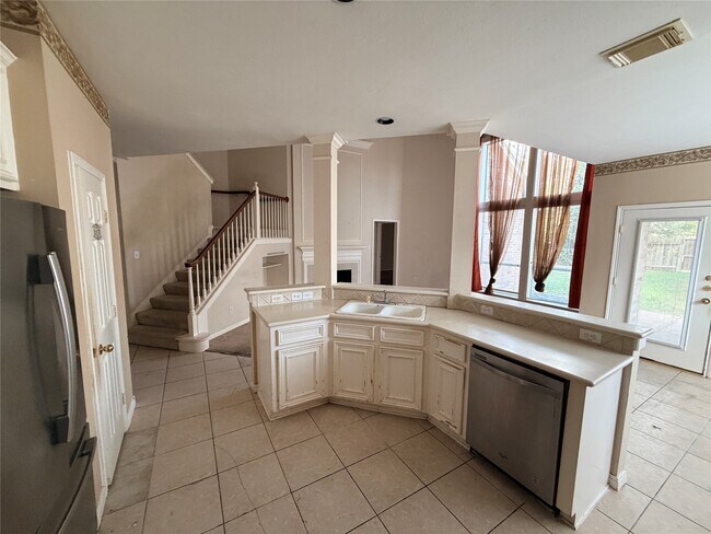 Building Photo - 4518 Knight Lake Ct