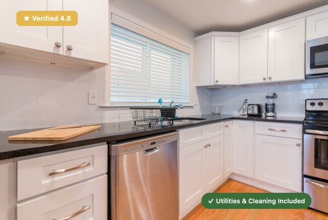 Building Photo - Furnished Private Bedroom in East Boston