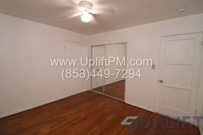 Building Photo - ** Holiday move in special** $1000 off 1st...