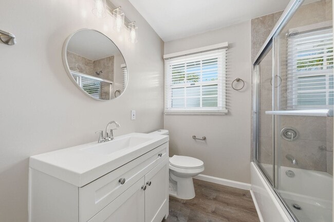Building Photo - Remodeled 3 Bedroom Home on Quiet Cul-de-Sac in Garden Grove