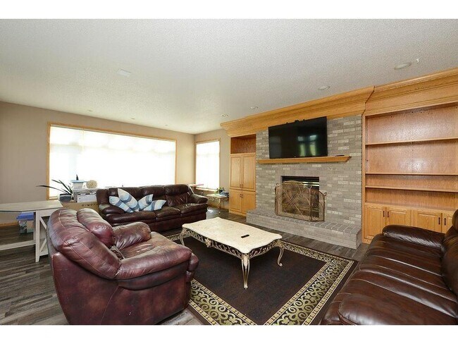 Building Photo - 3516 Westmoor Cir