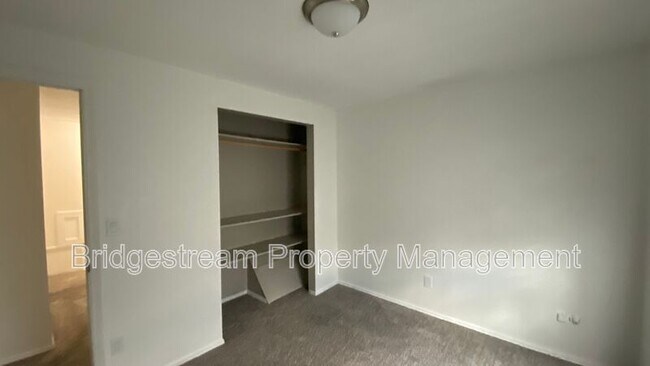 Building Photo - 7701 Timbercrest Dr