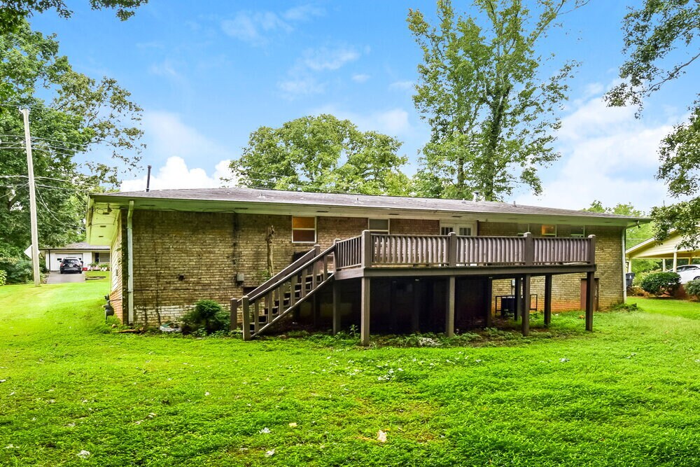 Building Photo - 2036 Terry Ln