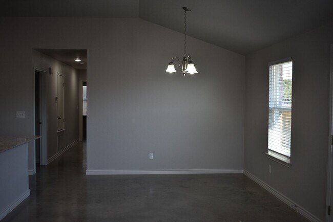 Building Photo - 1811 Ute Trail