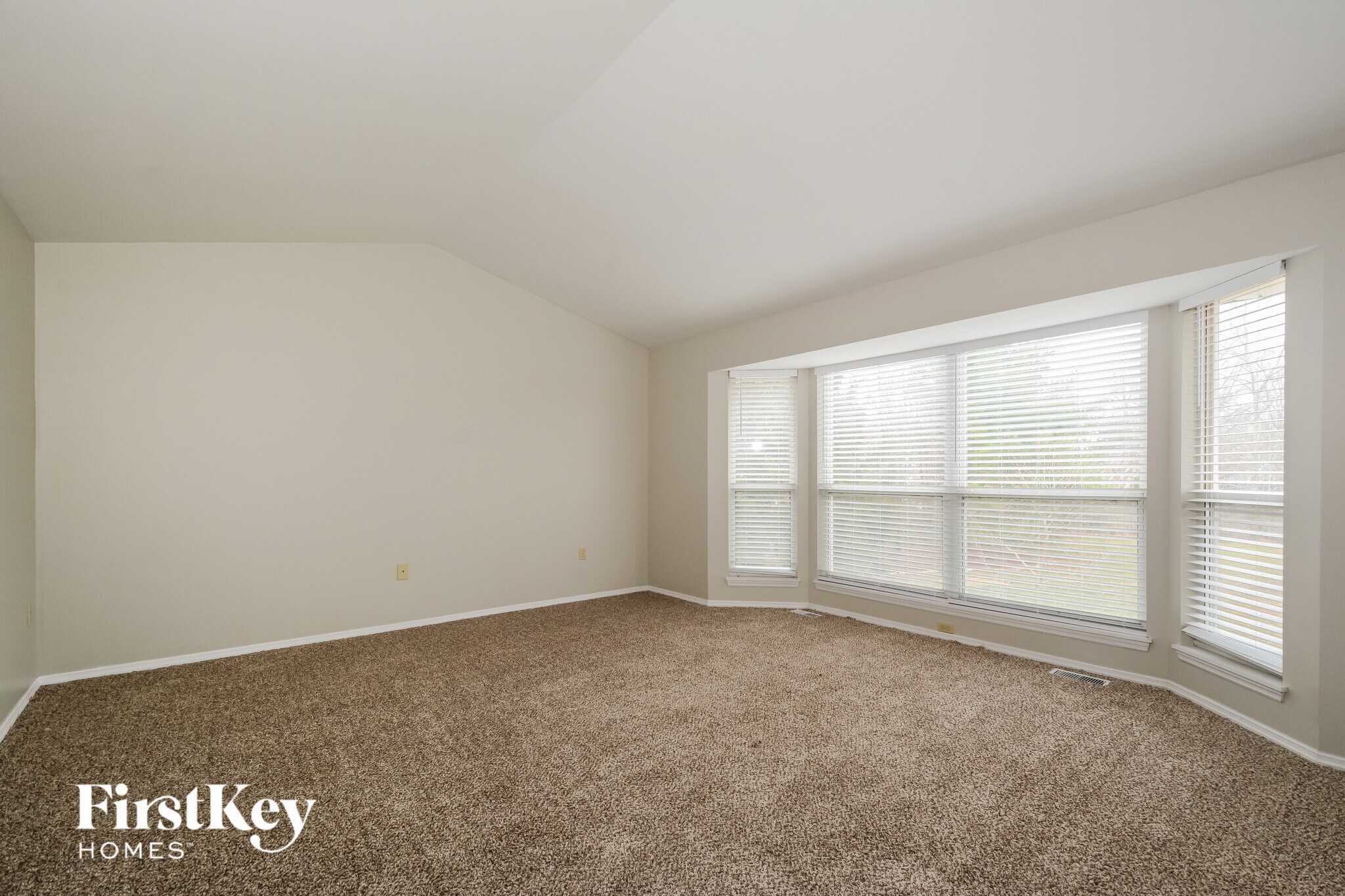 Building Photo - 16706 Babler View Dr