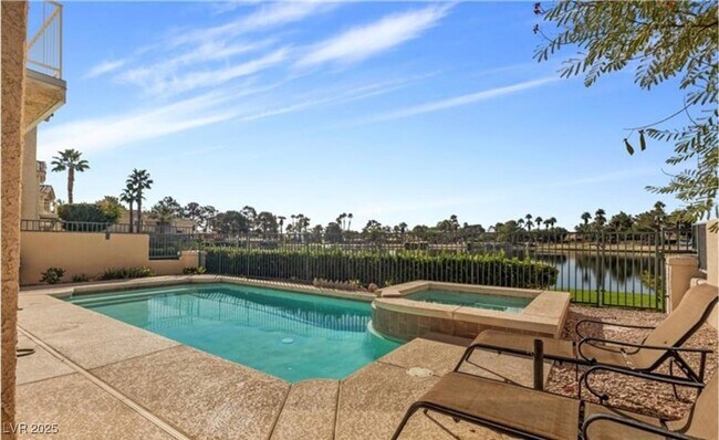 Building Photo - 2533 Seascape Dr