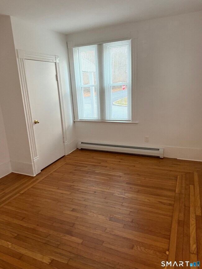 Building Photo - 1 Farnsworth St