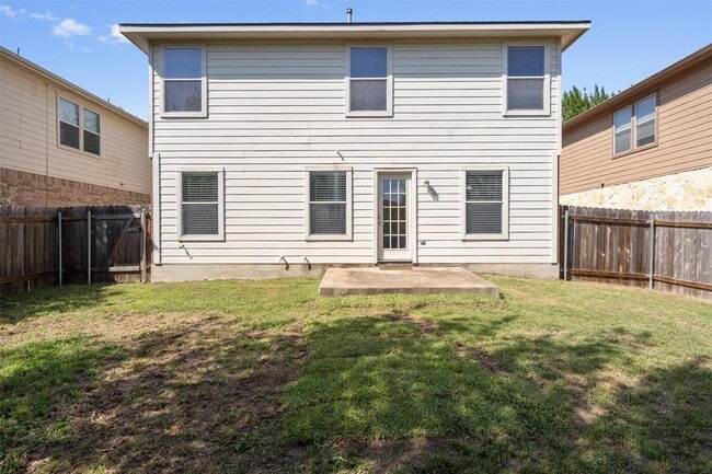 Building Photo - 5825 Silver Screen Dr