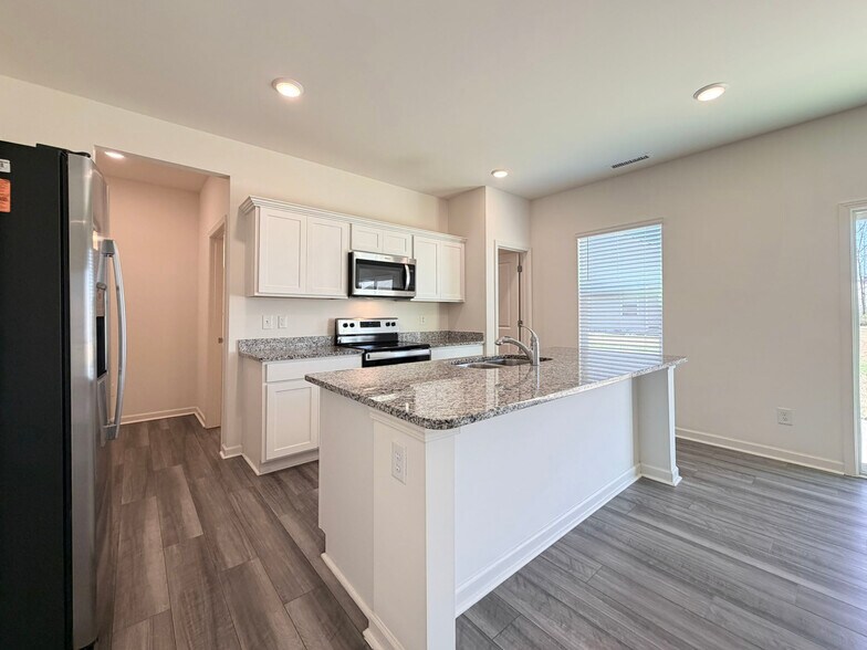 Building Photo - 937 Berkeley Glen Rd