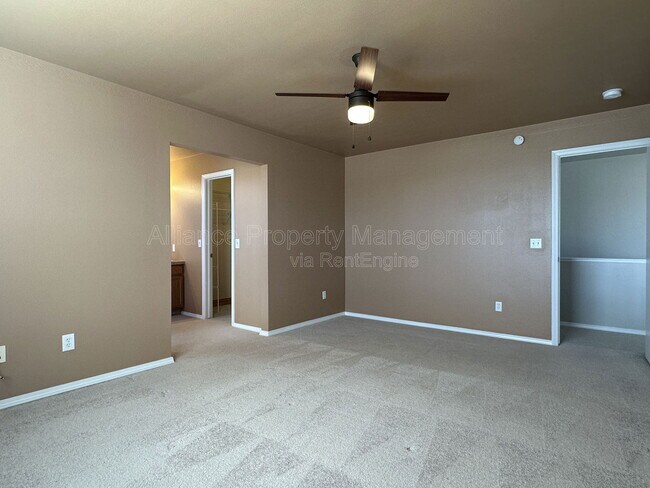 Building Photo - 8131 Oliver Rd