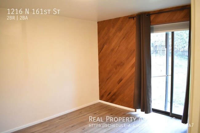 Building Photo - 1216 N 161st St