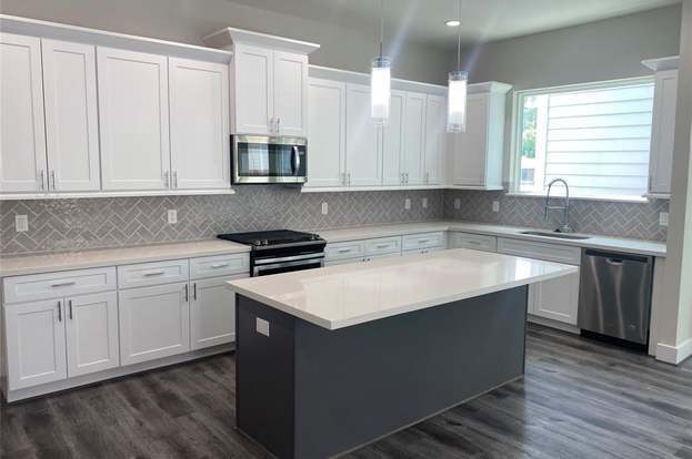 Building Photo - 3344 Pinemont Dr