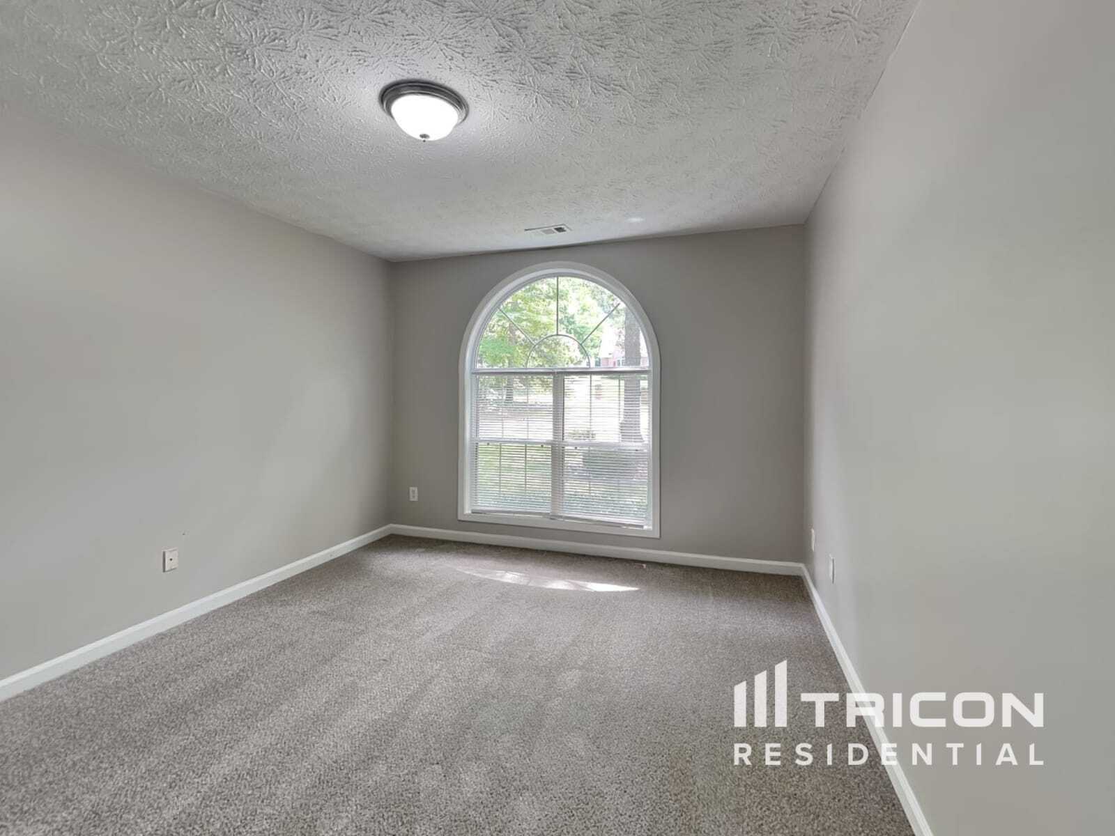 Building Photo - 1655 Timberline Trce
