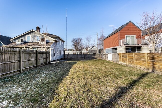 Building Photo - 1253 S East St