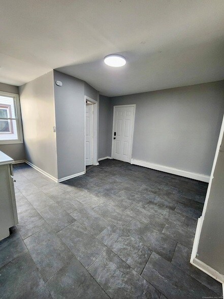 Building Photo - 980 Pembroke St