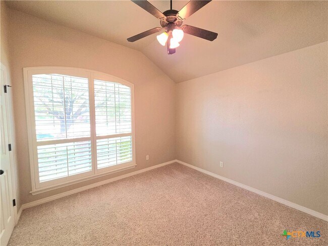 Building Photo - 5020 Sean Patrick Glen