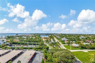 Building Photo - 500 Ocean Dr
