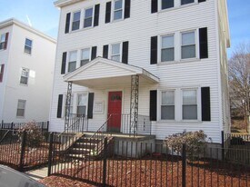 Building Photo - 547 Hyde Park Ave