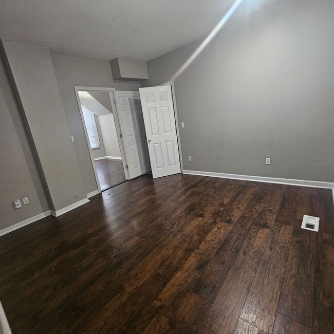 Building Photo - Coming Soon! Charming 3-Bedroom Home in Wa...