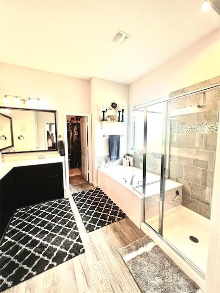 Building Photo - 2212 Moonsail Ln