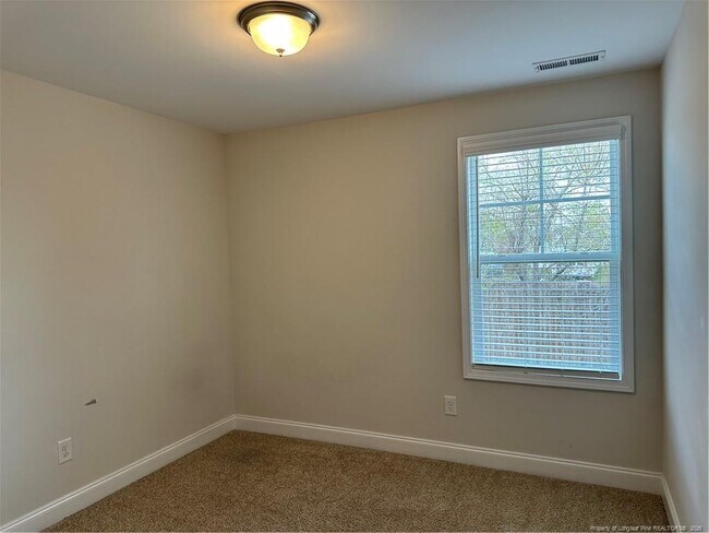 Building Photo - 137 Ledford Ave