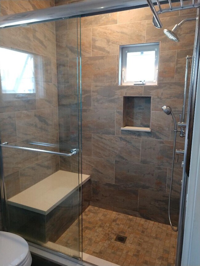 Walk in glass shower - 3534 Wesley St