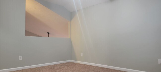 Building Photo - Say Hello to Your New Home! 3 Bedroom/2.5 Bath