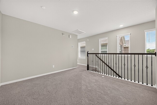 Building Photo - 8033 Scanlan Trl