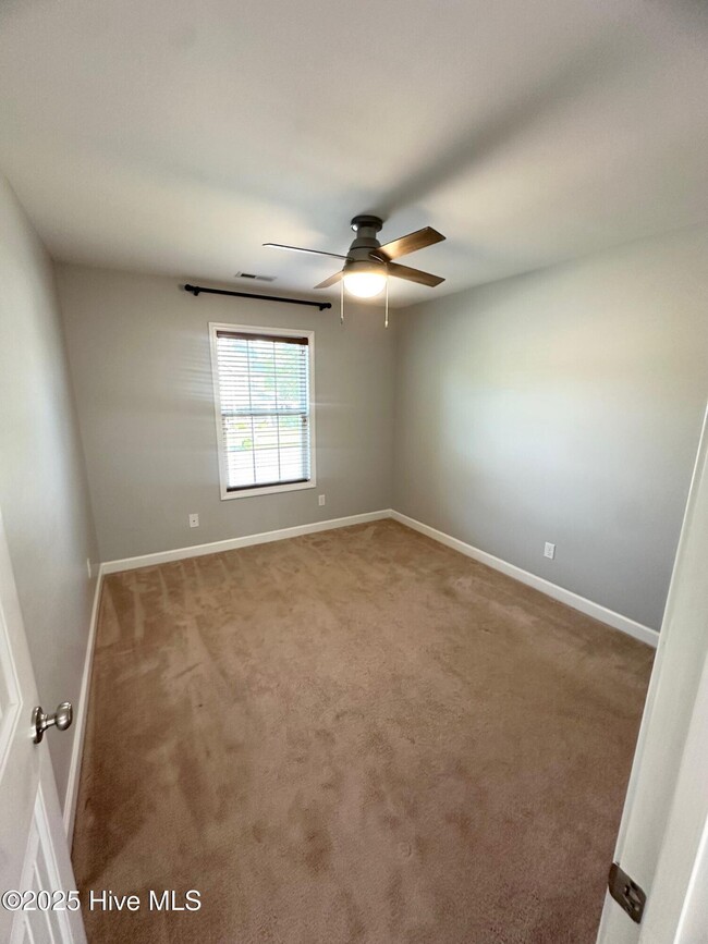 Building Photo - 2443 Kodiak Dr