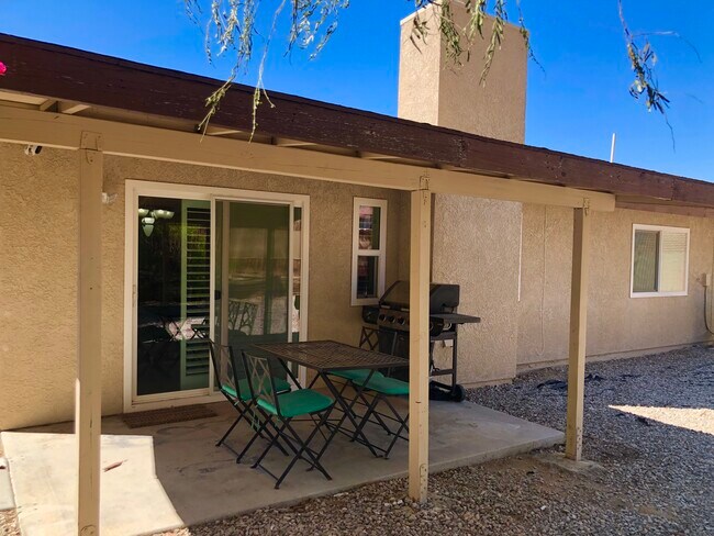 Building Photo - 68180 Calle Azteca