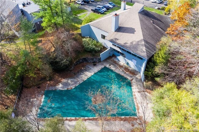 Building Photo - 2 Juneberry Ln