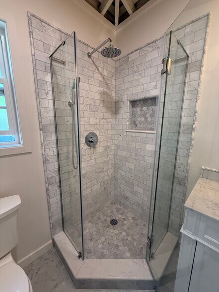 Building Photo - 2902 Ocean Ave