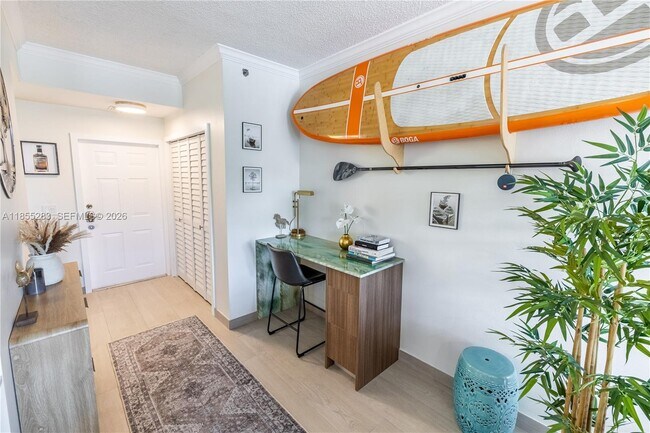 Building Photo - 3255 NE 184th St