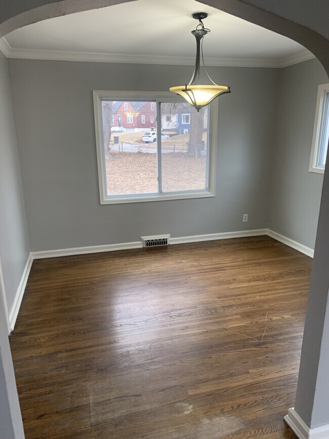 Building Photo - 4067 Paxton Blvd