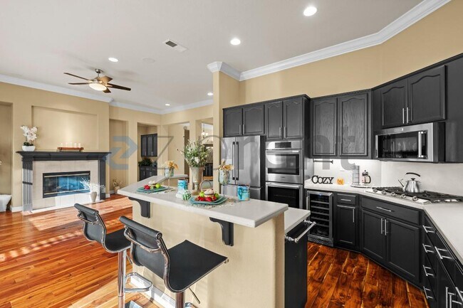 Building Photo - 316 Burr Knot Way